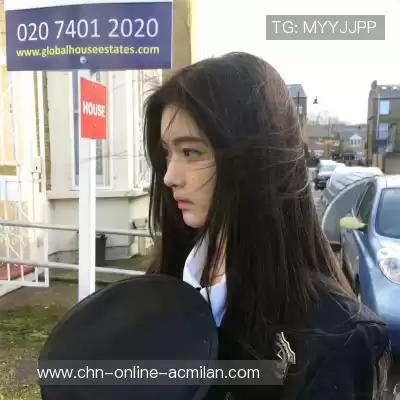 杜严谦